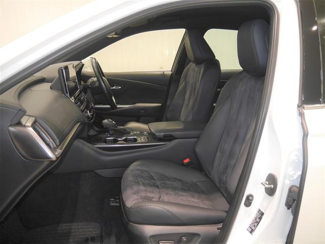 クラウンハイブリッド Ｓ　Ｆｏｕｒ　クルコン　地デジ　Ｂカメラ　電動シート　盗難防止装置　寒冷地　ＤＶＤ　ＬＥＤヘッド　スマートキー　アイドリングストップ　エアバッグ　ＡＢＳ　ＥＴＣ　ミュージックプレイヤー接続可　横滑り防止装置　４ＷＤ（11枚目）