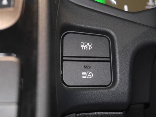 クラウンハイブリッド Ｓ　Ｆｏｕｒ　クルコン　地デジ　Ｂカメラ　電動シート　盗難防止装置　寒冷地　ＤＶＤ　ＬＥＤヘッド　スマートキー　アイドリングストップ　エアバッグ　ＡＢＳ　ＥＴＣ　ミュージックプレイヤー接続可　横滑り防止装置　４ＷＤ（20枚目）