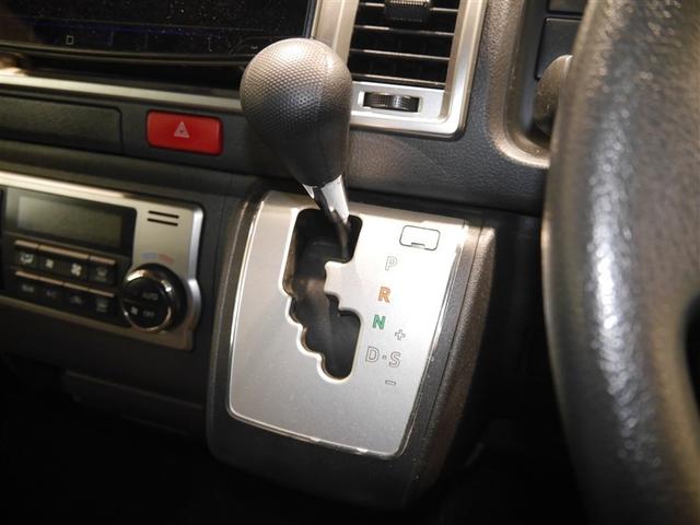 ハイエースバン ロングスーパーGL ダブルエアコン LEDヘッド 運転席エアバッグ ドラレコ イモビライザー オートエアコン フルセグテレビ フルタイム4WD メモリナビ 寒冷地仕様車 パワーステアリング スマ-トキー ETC車載器(6枚目)
