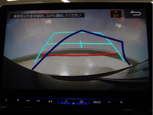 ハイエースバン ロングスーパーGL ダブルエアコン LEDヘッド 運転席エアバッグ ドラレコ イモビライザー オートエアコン フルセグテレビ フルタイム4WD メモリナビ 寒冷地仕様車 パワーステアリング スマ-トキー ETC車載器(17枚目)