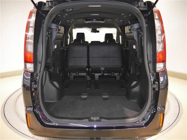 エスクァイア Ｇｉ　ブラックテーラード　アルミ　Ｂモニター　ナビ＆ＴＶ　フルセグＴＶ　キーレス　ＬＥＤヘッドライト　アイドリングストップ　衝突軽減ブレーキ　両側パワースライドドア　オートクルーズコントロール　スマートキー　ＥＴＣ　ＤＶＤ再生（12枚目）