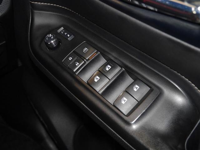 エスクァイア Ｇｉ　ブラックテーラード　アルミ　Ｂモニター　ナビ＆ＴＶ　フルセグＴＶ　キーレス　ＬＥＤヘッドライト　アイドリングストップ　衝突軽減ブレーキ　両側パワースライドドア　オートクルーズコントロール　スマートキー　ＥＴＣ　ＤＶＤ再生（32枚目）