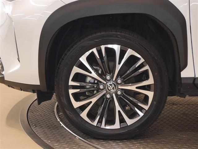 ヤリスクロス ハイブリッドＺ　クルーズＣ　横滑防止装置　リアカメラ　ＬＥＤライト　盗難防止装置　電動シート　ＡＷ　キーレス　寒冷地仕様　スマートキー　ＡＢＳ　４ＷＤ　ＡＣ１００Ｖ　ミュージックプレイヤー接続可　エアバッグ　エアコン（36枚目）