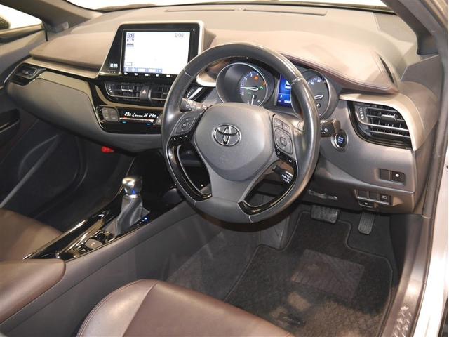 Ｃ－ＨＲ Ｇ－Ｔ　ＬＥＤヘッドライト　クルーズコントロール　寒冷地　キーレスエントリー　ＡＢＳ　イモビライザー　フルオートエアコン　エアバッグ　フルセグテレビ　アルミ付　ハーフレザーシート　スマートキ－　ワンオーナー車（5枚目）