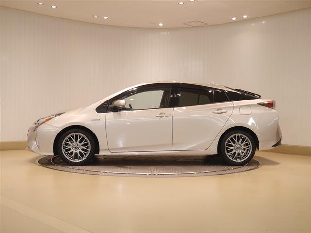 プリウス Ａプレミアム　ツーリングセレクション　横滑り防止機能　皮シート　運転席パワーシート　エアコン　パワーウィンドウ　ナビ＆ＴＶ　アイドリングストップ　ＬＥＤライト　盗難防止装置　スマートキー＆プッシュスタート　キーレス　ＥＴＣ　アルミホイール（2枚目）