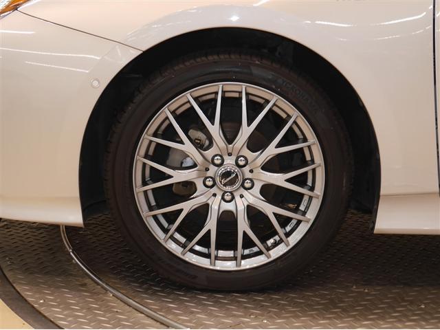 プリウス Ａプレミアム　ツーリングセレクション　横滑り防止機能　皮シート　運転席パワーシート　エアコン　パワーウィンドウ　ナビ＆ＴＶ　アイドリングストップ　ＬＥＤライト　盗難防止装置　スマートキー＆プッシュスタート　キーレス　ＥＴＣ　アルミホイール（38枚目）