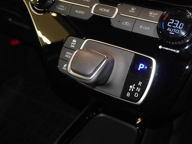 アクア Ｇ　ワンオーナ　ＶＳＣ　アルミ　衝突軽減ブレーキ　アイドルストップ　寒冷地仕様　バックモニター　ＬＥＤ　クルーズコントロール　スマートキー　ＥＴＣ車載器　ＡＣ１００Ｖ　ドライブレコーダー　パワーウィンドウ（6枚目）