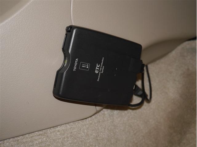 カローラアクシオ X HIDリミテッド 寒冷地仕様 HIDヘッドライト ETC アルミホイール キーレスエントリー 衝突安全ボディ エアバッグ エアコン パワーステアリング パワーウィンドウ CD ABS(14枚目)