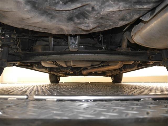 カローラアクシオ X HIDリミテッド 寒冷地仕様 HIDヘッドライト ETC アルミホイール キーレスエントリー 衝突安全ボディ エアバッグ エアコン パワーステアリング パワーウィンドウ CD ABS(24枚目)