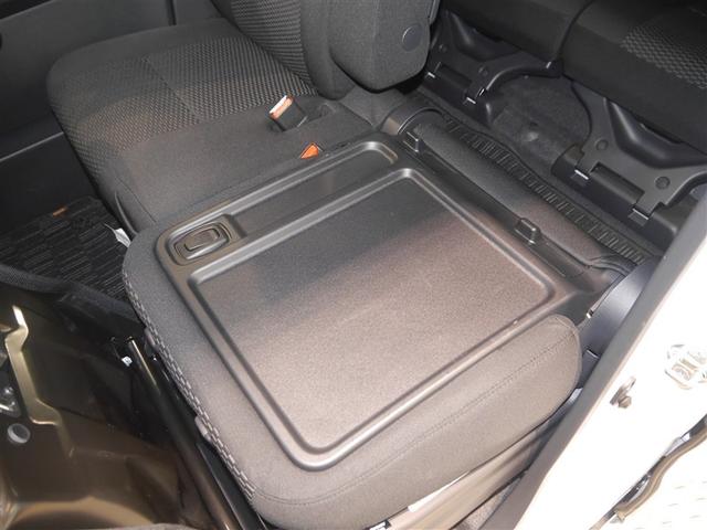 ピクシスメガ Ｌ　ＳＡＩＩＩ　衝突軽減ブレーキ　フルセグＴＶ　ＬＥＤライト　横滑り防止　キ－フリ－　スマキー　両側パワースライドドア　オ－トエアコン　リアカメラ　ドライブレコーダー　４ＷＤ　ＥＴＣ　アルミホイール　盗難防止システム（14枚目）