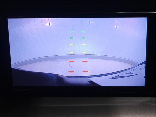 ノア Ｓｉ　フルタイム４ＷＤ　ナビ＆ＴＶ　両側オートスライドドア　リアクーラー　ＬＥＤヘッドライト　スマートキー　クルーズコントロール　フルセグ　ＥＳＣ　フルフラット　寒冷地仕様車　３列シート　ＥＴＣ車載器（17枚目）