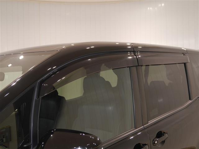 ノア Ｓｉ　フルタイム４ＷＤ　ナビ＆ＴＶ　両側オートスライドドア　リアクーラー　ＬＥＤヘッドライト　スマートキー　クルーズコントロール　フルセグ　ＥＳＣ　フルフラット　寒冷地仕様車　３列シート　ＥＴＣ車載器（35枚目）