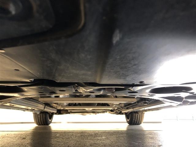 カローラツーリング ダブルバイビー　リアカメラ　横滑り防止　盗難防止　キーフリ－　整備記録簿　ＥＴＣ付　ＡＢＳ　ＬＥＤライト　パワステ　パワーウィンドウ　アルミ　寒冷地仕様　メディアプレイヤー接続　ドライブレコーダー付　クルコン　ナビ（9枚目）