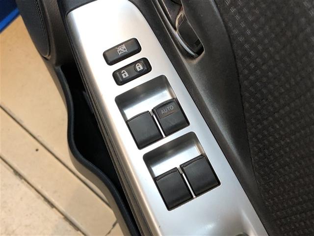 ヴィッツ Ｆ　アルミ　ＰＷ　パートタイム４ＷＤ　ＥＳＣ　ＤＶＤ再生　ＰＳ　メモリーナビゲーション　ＥＴＣ　ＡＢＳ　キーレスエントリー　Ｗエアバッグ　ミュージックプレイヤー接続可　ナビＴＶ　エアコン　寒冷地仕様車（11枚目）