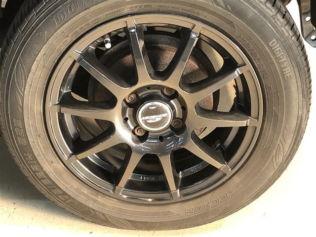 ヴィッツ Ｆ　アルミ　ＰＷ　パートタイム４ＷＤ　ＥＳＣ　ＤＶＤ再生　ＰＳ　メモリーナビゲーション　ＥＴＣ　ＡＢＳ　キーレスエントリー　Ｗエアバッグ　ミュージックプレイヤー接続可　ナビＴＶ　エアコン　寒冷地仕様車（30枚目）