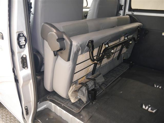 タウンエースバン GL Wエアコン アイドリングSTOP Rカメラ LED 助手席エアバック 切替4WD ドラレコ 盗難防止装置 横滑り防止機能 マニュアルエアコン ワイヤレスキー 前席パワーウィンドウ DVD再生 ナビTV(9枚目)