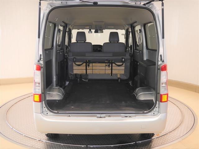 タウンエースバン GL Wエアコン アイドリングSTOP Rカメラ LED 助手席エアバック 切替4WD ドラレコ 盗難防止装置 横滑り防止機能 マニュアルエアコン ワイヤレスキー 前席パワーウィンドウ DVD再生 ナビTV(11枚目)