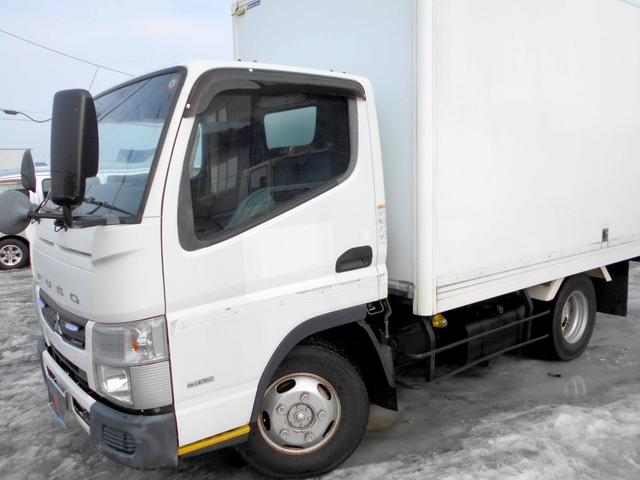 キャンター 　４ＷＤ　３．０ＤＴ　オートマ　箱車　積載量１．４５ｔ　バックカメラ（3枚目）