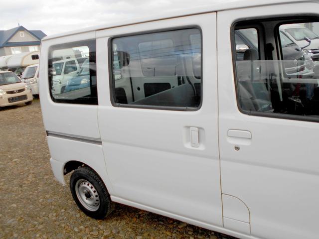 ハイゼットカーゴ スペシャル　切替式パートタイム４ＷＤ　６６０スペシャル　両側スライド　走行１８０００キロ　リアヒーター（15枚目）