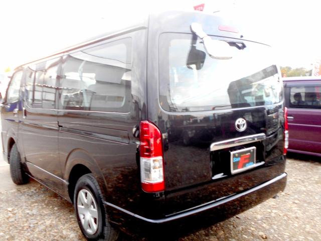 ハイエースワゴン DX 4WD 4型バットフェイス&テール スポイラー LEDヘッドライト&フォグ リアヒーター&クーラー 走行85000キロ 10人乗り(12枚目)