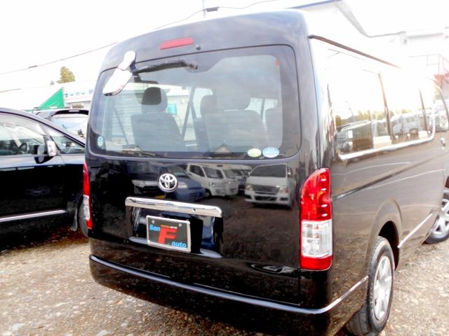 ハイエースワゴン DX 4WD 4型バットフェイス&テール スポイラー LEDヘッドライト&フォグ リアヒーター&クーラー 走行85000キロ 10人乗り(16枚目)