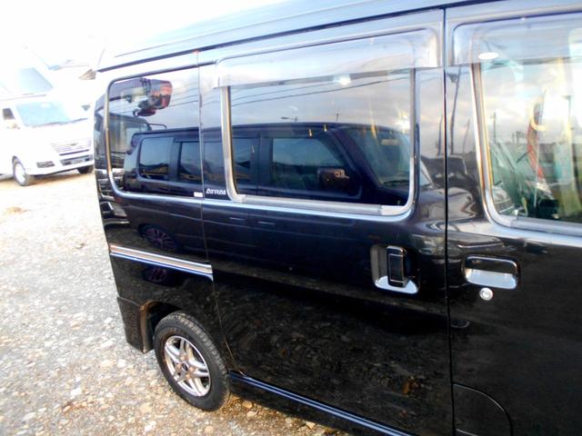 アトレーワゴン カスタムターボＲＳ　両側スライド　黒革調シートカバー　タイミングベルトチェーン　リアスポ　ＨＩＤ　夏冬タイヤ付（15枚目）