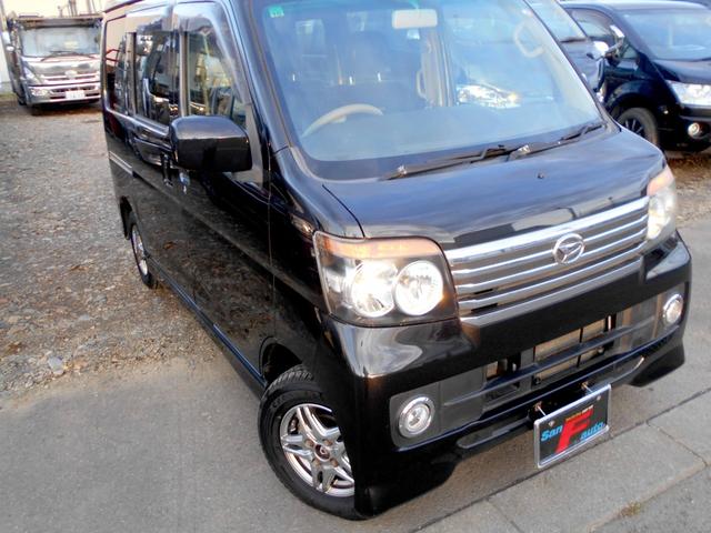 アトレーワゴン カスタムターボＲＳ　両側スライド　黒革調シートカバー　タイミングベルトチェーン　リアスポ　ＨＩＤ　夏冬タイヤ付（17枚目）