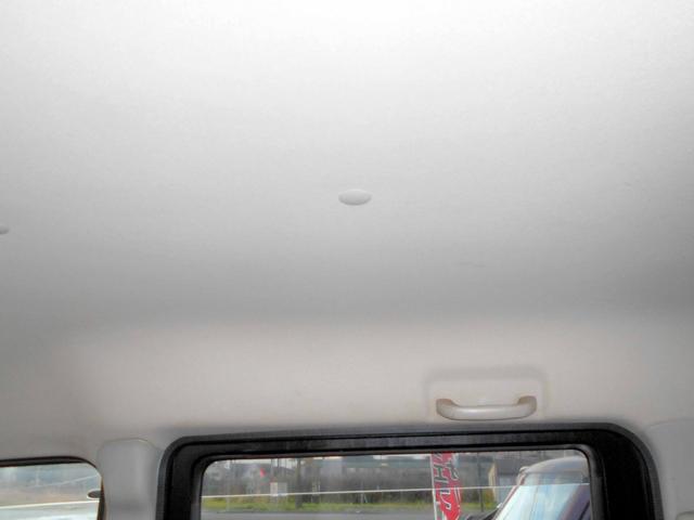 アトレーワゴン カスタムターボＲＳ　両側スライド　黒革調シートカバー　タイミングベルトチェーン　リアスポ　ＨＩＤ　夏冬タイヤ付（29枚目）