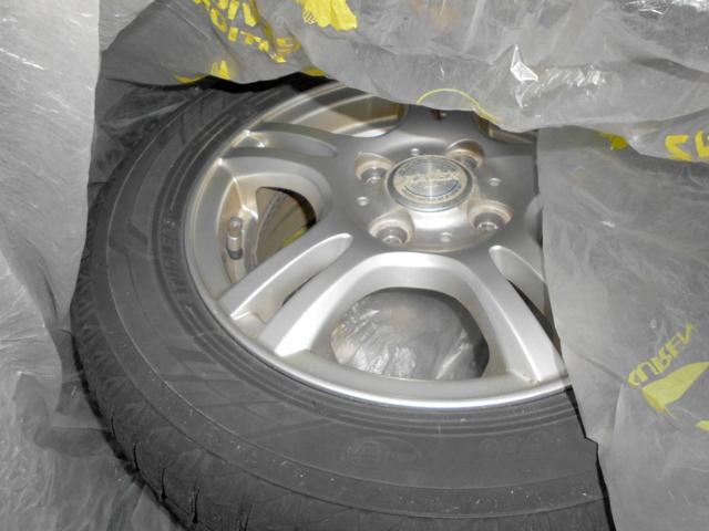 アトレーワゴン カスタムターボＲＳ　両側スライド　黒革調シートカバー　タイミングベルトチェーン　リアスポ　ＨＩＤ　夏冬タイヤ付（30枚目）