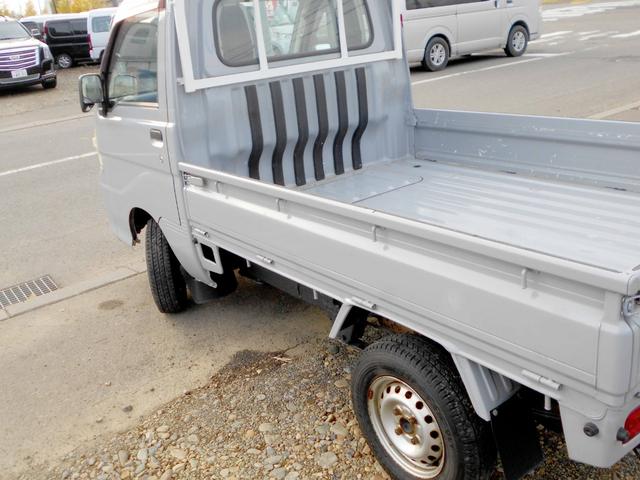 ピクシストラック スペシャルエアコン・パワステバージョン　４ＷＤ　６６０スペシャル　エアコン　オートマ　修復歴無し　走行７４０００　新品ダイナモ　オルタネーター搭載（7枚目）