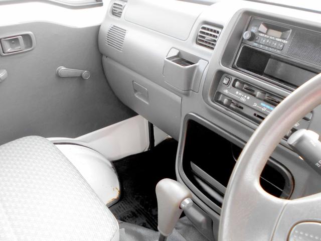 ピクシストラック スペシャルエアコン・パワステバージョン　４ＷＤ　６６０スペシャル　エアコン　オートマ　修復歴無し　走行７４０００　新品ダイナモ　オルタネーター搭載（21枚目）