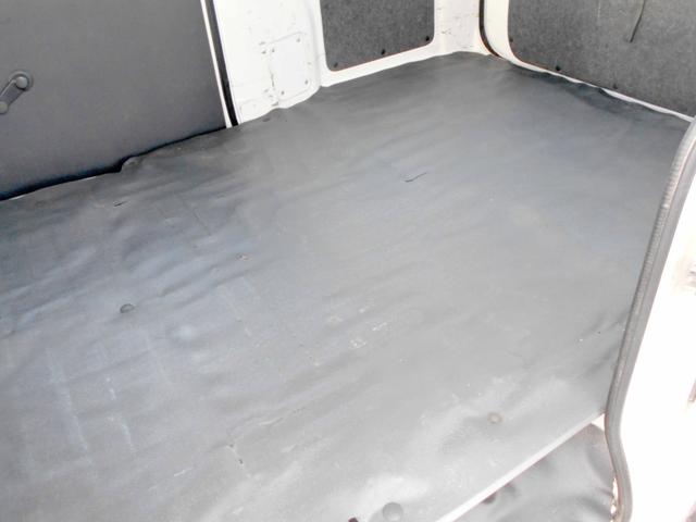 ハイゼットカーゴ スペシャル　４ＷＤ　６６０スペシャル　両側スライド　修復歴無し　走行６８０００キロ　ハイルーフ（30枚目）