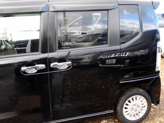 Ｎ－ＢＯＸカスタム Ｇ・Ｌパッケージ　電動パワースライド　スマートキー　プッシュスタート　エンジンスターター　ＥＴＣ　ナビ＆バックカメラ　走行７８０００キロ　タイミングベルトチェーン　リアスポ　ＨＩＤ（5枚目）