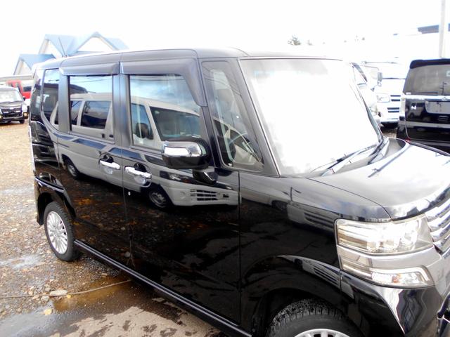 Ｎ－ＢＯＸカスタム Ｇ・Ｌパッケージ　電動パワースライド　スマートキー　プッシュスタート　エンジンスターター　ＥＴＣ　ナビ＆バックカメラ　走行７８０００キロ　タイミングベルトチェーン　リアスポ　ＨＩＤ（17枚目）