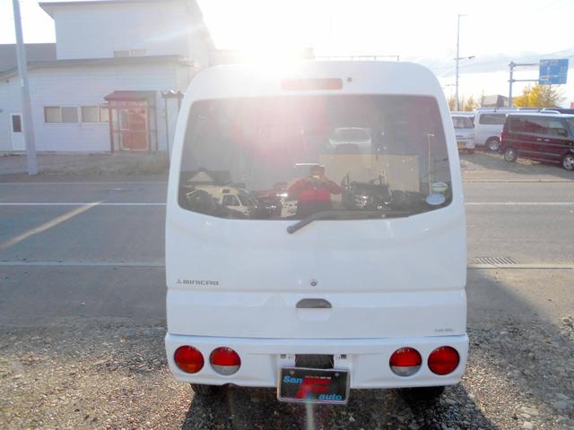 ミニキャブバン ＣＳ　切替式４ＷＤ　６６０ＣＳ　両側スライド　走行６００００キロ　夏冬タイヤ付（10枚目）