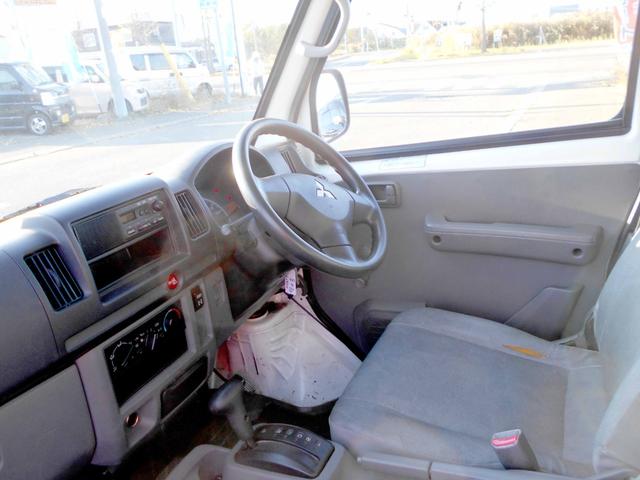 ミニキャブバン ＣＳ　切替式４ＷＤ　６６０ＣＳ　両側スライド　走行６００００キロ　夏冬タイヤ付（25枚目）