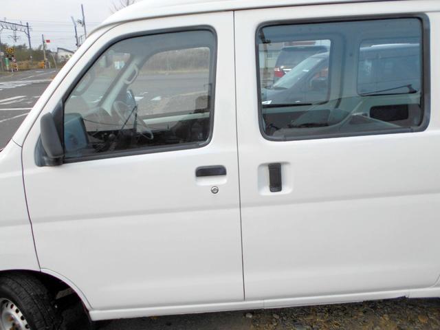 ハイゼットカーゴ スペシャル　４ＷＤ　６６０スペシャル　両側スライド　修復歴無し　タイミングベルトチェーン　走行６７０００キロ　リアヒーター（4枚目）