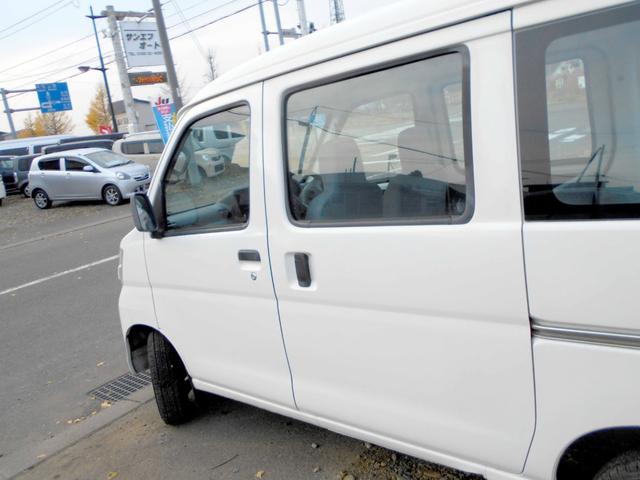 ハイゼットカーゴ スペシャル　４ＷＤ　６６０スペシャル　両側スライド　修復歴無し　タイミングベルトチェーン　走行６７０００キロ　リアヒーター（6枚目）