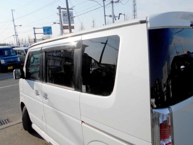 エブリイワゴン ＰＺターボスペシャル　４ＷＤ　６６０ＰＺターボスペシャル　両側電動パワースライド　修復歴無し　走行７８０００キロ　リアヒーター　タイミングベルトチェーン　ＨＩＤ（6枚目）