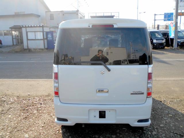 エブリイワゴン ＰＺターボスペシャル　４ＷＤ　６６０ＰＺターボスペシャル　両側電動パワースライド　修復歴無し　走行７８０００キロ　リアヒーター　タイミングベルトチェーン　ＨＩＤ（8枚目）