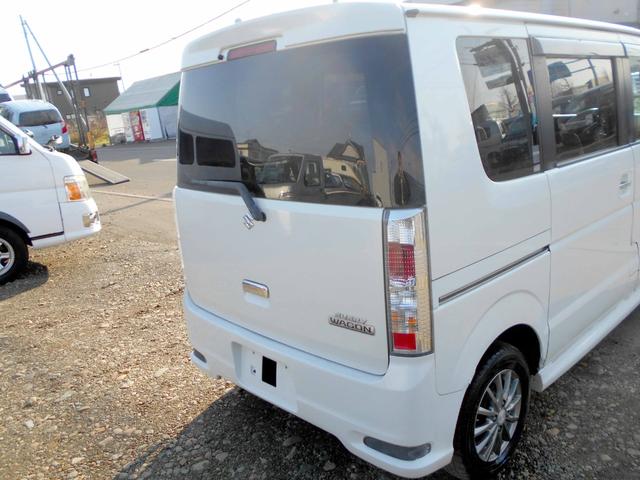 エブリイワゴン ＰＺターボスペシャル　４ＷＤ　６６０ＰＺターボスペシャル　両側電動パワースライド　修復歴無し　走行７８０００キロ　リアヒーター　タイミングベルトチェーン　ＨＩＤ（9枚目）