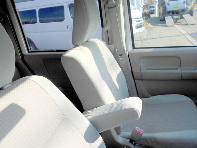 エブリイワゴン ＰＺターボスペシャル　４ＷＤ　６６０ＰＺターボスペシャル　両側電動パワースライド　修復歴無し　走行７８０００キロ　リアヒーター　タイミングベルトチェーン　ＨＩＤ（18枚目）