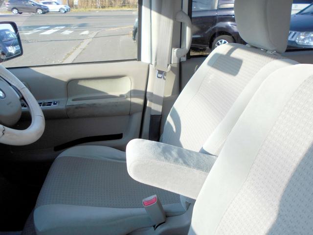 エブリイワゴン ＰＺターボスペシャル　４ＷＤ　６６０ＰＺターボスペシャル　両側電動パワースライド　修復歴無し　走行７８０００キロ　リアヒーター　タイミングベルトチェーン　ＨＩＤ（25枚目）