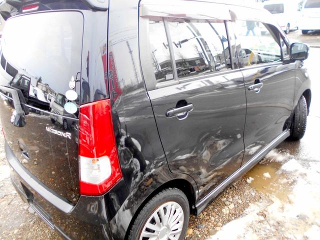 ワゴンＲ リミテッド　４ＷＤ　６６０リミテッド　スマートキー　プッシュスタート　走行６００００キロ　ＨＩＤ　バックカメラ（11枚目）