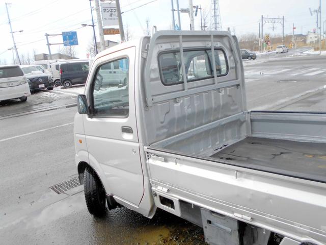 キャリイトラック ＫＣエアコン・パワステ　４ＷＤ　６６０ＫＣ　パワステ　エアコン付　３方開　走行３８０００キロ（5枚目）