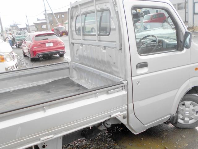 キャリイトラック ＫＣエアコン・パワステ　４ＷＤ　６６０ＫＣ　パワステ　エアコン付　３方開　走行３８０００キロ（15枚目）