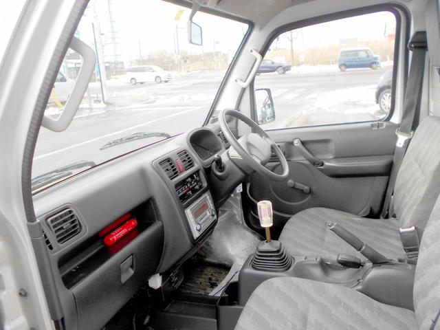 キャリイトラック ＫＣエアコン・パワステ　４ＷＤ　６６０ＫＣ　パワステ　エアコン付　３方開　走行３８０００キロ（27枚目）