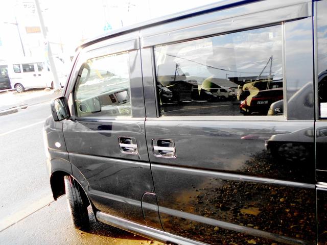 スクラムワゴン ＰＺターボ　スペシャルパッケージ　４ＷＤ　６６０ＰＺターボスペシャル　両側電動パワースライド　修復歴無し　エンジンスターター　新品タービン搭載　ＨＩＤ　ナビ　リアヒーター　後期型（8枚目）