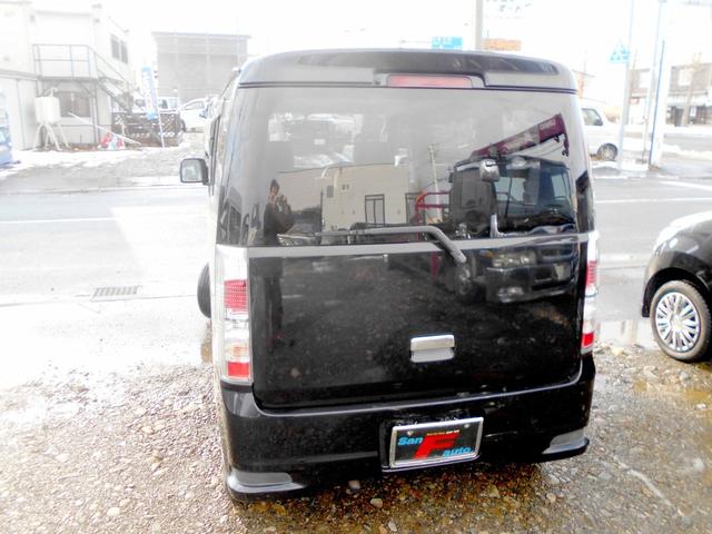 スクラムワゴン ＰＺターボ　スペシャルパッケージ　４ＷＤ　６６０ＰＺターボスペシャル　両側電動パワースライド　修復歴無し　エンジンスターター　新品タービン搭載　ＨＩＤ　ナビ　リアヒーター　後期型（12枚目）