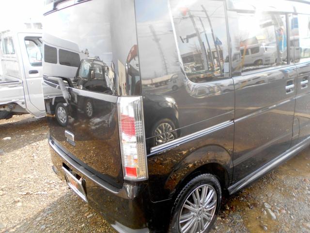 スクラムワゴン ＰＺターボ　スペシャルパッケージ　４ＷＤ　６６０ＰＺターボスペシャル　両側電動パワースライド　修復歴無し　エンジンスターター　新品タービン搭載　ＨＩＤ　ナビ　リアヒーター　後期型（15枚目）